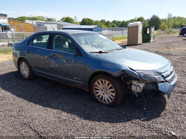Salvage Ford Fusion Image