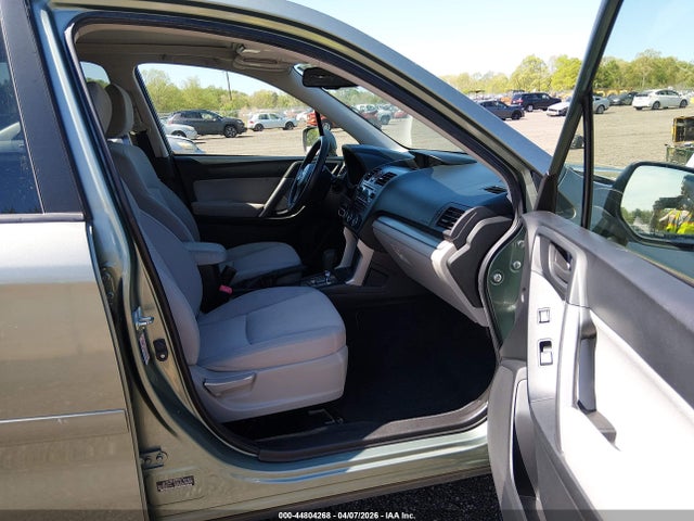 Subaru Forester 2.5i Premium