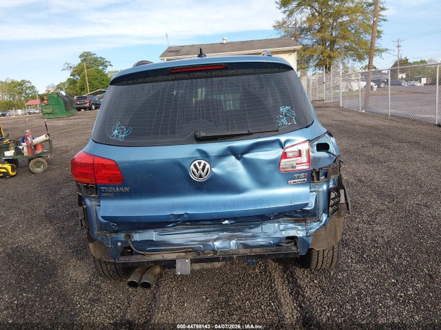 Volkswagen Tiguan 2.0t