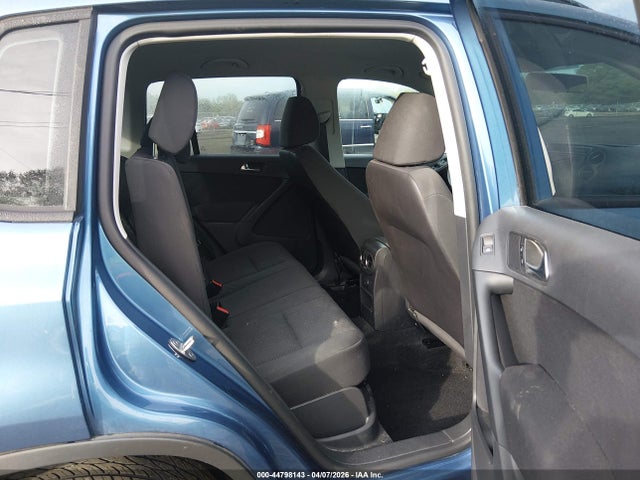 Volkswagen Tiguan 2.0t