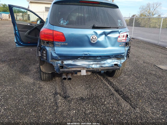 Volkswagen Tiguan 2.0t