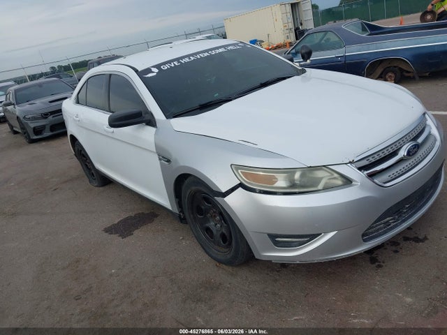 Salvage Ford Police Interceptor Image