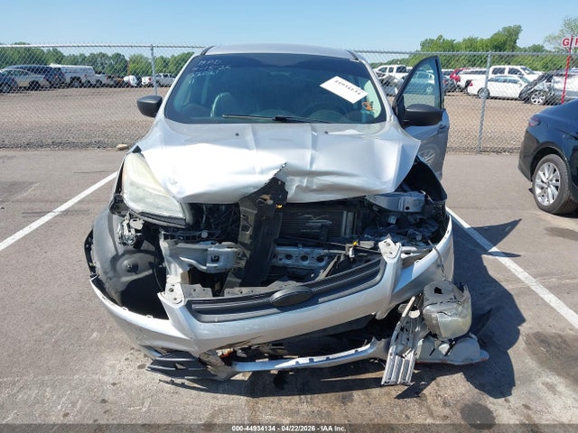 Ford Escape S