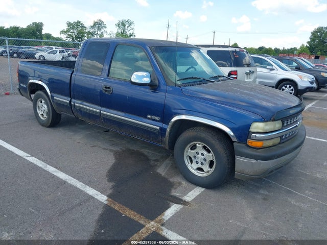Salvage Chevrolet Silverado 1500 Image
