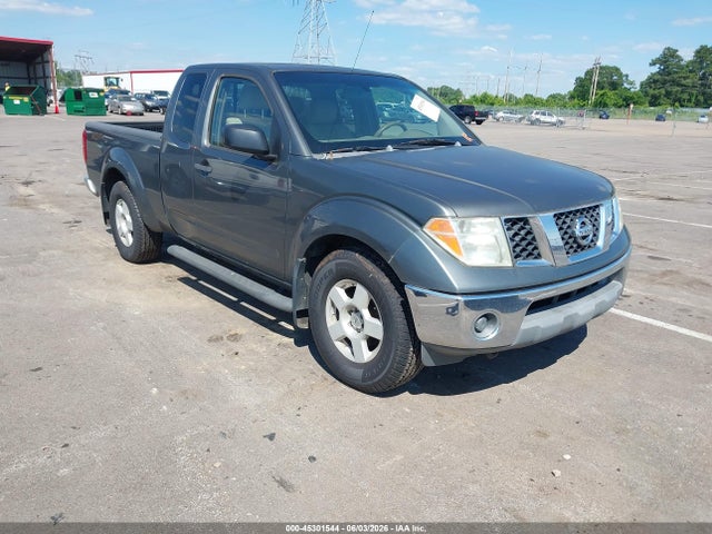Salvage Nissan Frontier Image