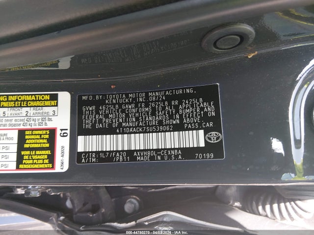 Toyota Camry Le