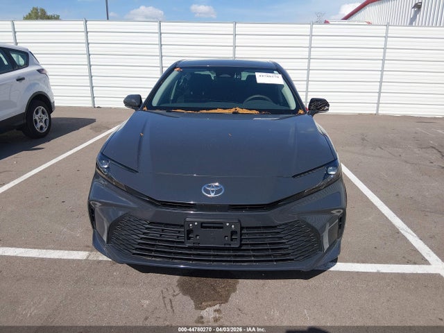 Toyota Camry Le