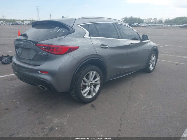 INFINITI Qx Luxe