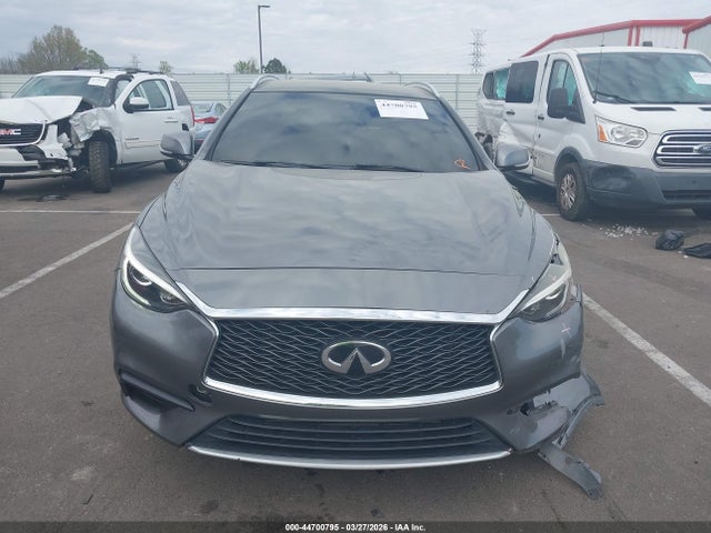 INFINITI Qx Luxe