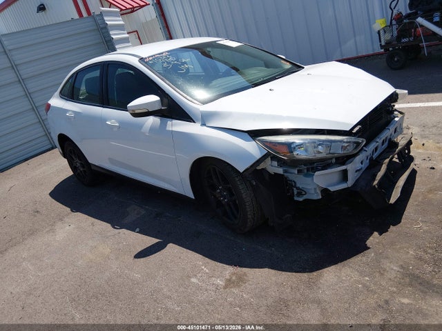 Salvage Ford Focus Image