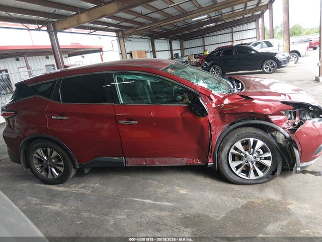 Nissan Murano S
