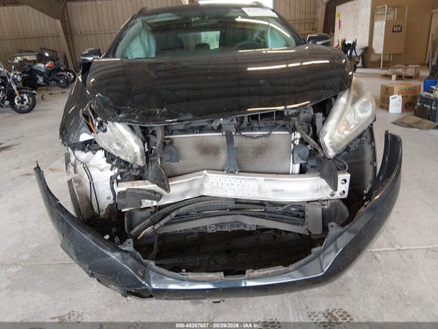 Nissan Murano Sv