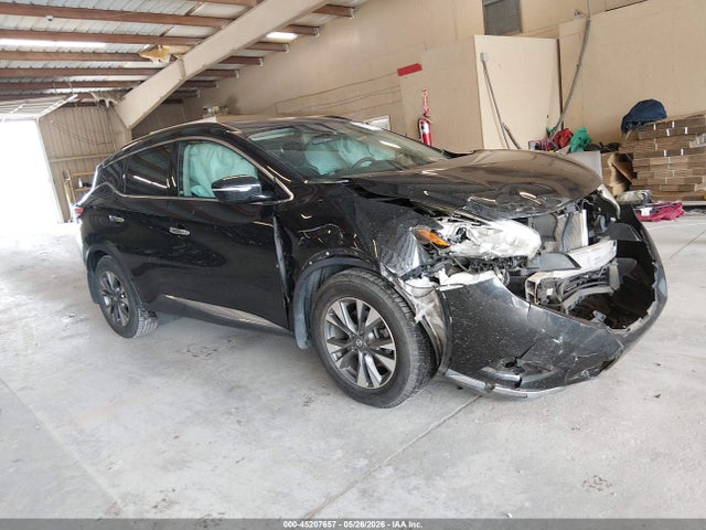 Salvage Nissan Murano Image