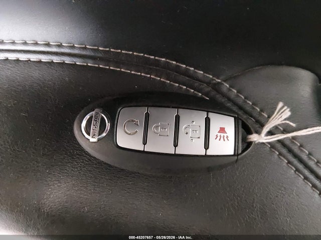 Nissan Murano Sv