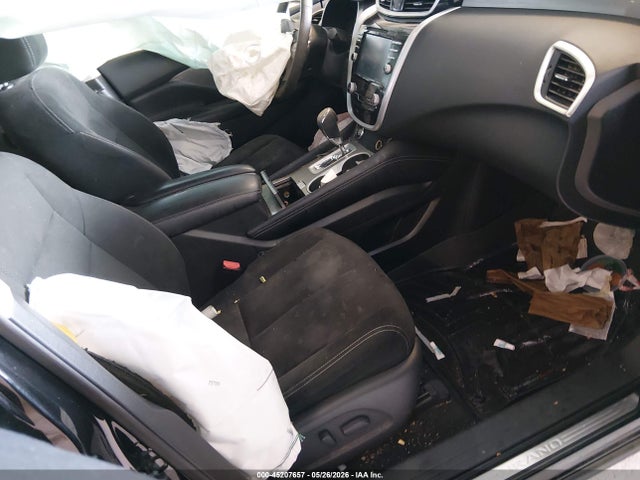 Nissan Murano Sv