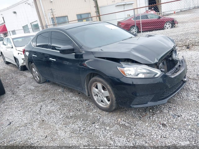 Salvage Nissan Sentra Image