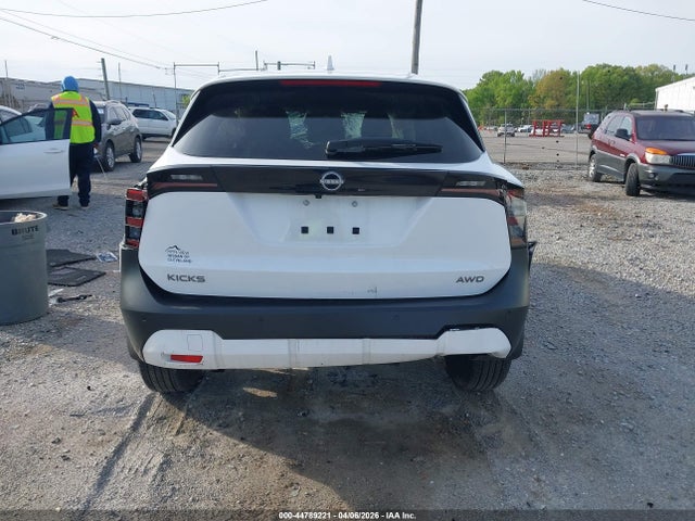 Nissan Kicks Sv Intelligent Awd