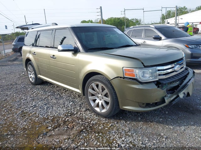 Salvage Ford Flex Image