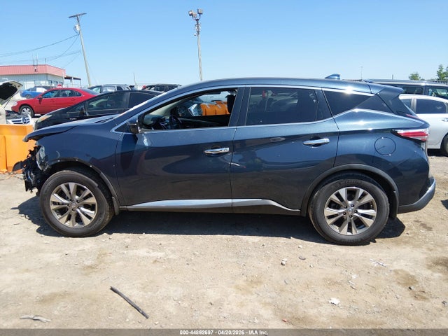 Nissan Murano S