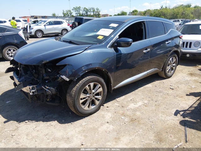Nissan Murano S