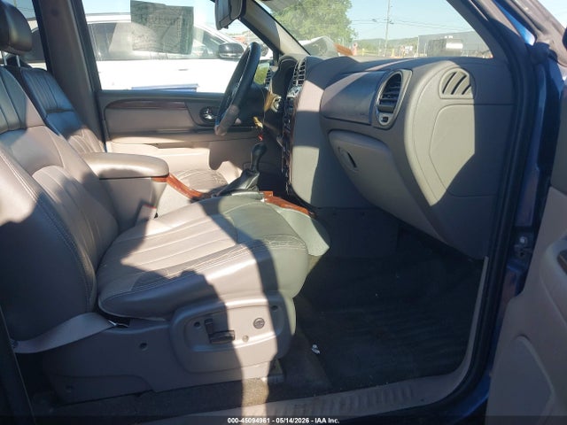 GMC Envoy Slt