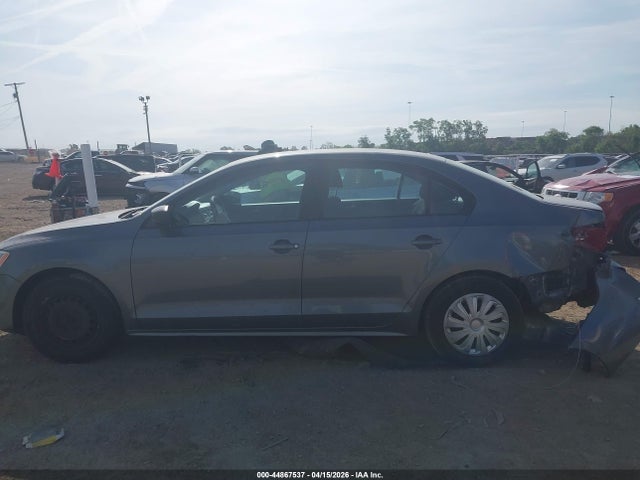 Volkswagen Jetta 2.0l S