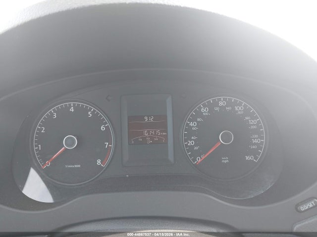 Volkswagen Jetta 2.0l S