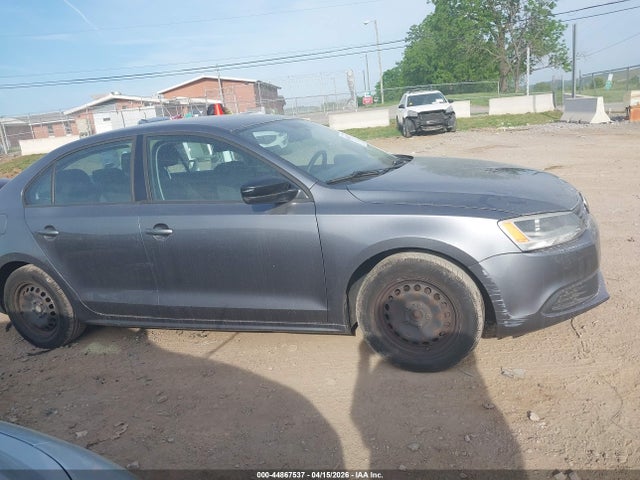 Volkswagen Jetta 2.0l S