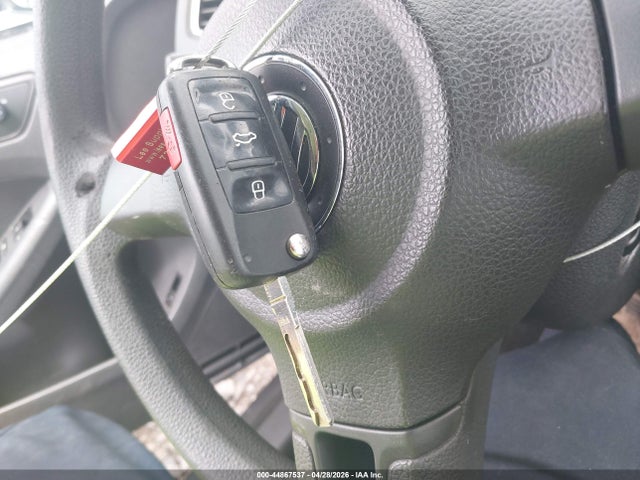 Volkswagen Jetta 2.0l S