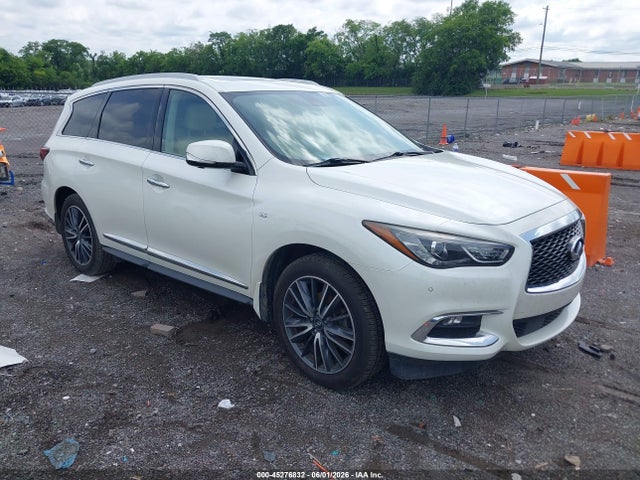 Salvage INFINITI Qx Image
