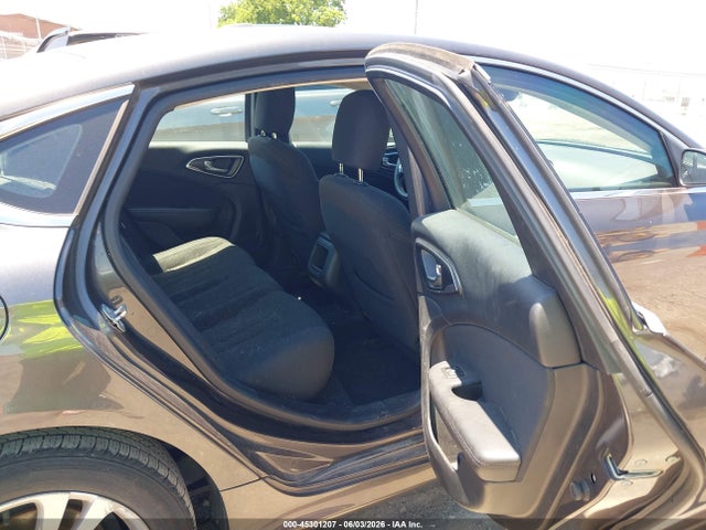 Chrysler 200 Limited