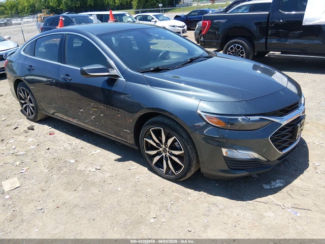 Salvage Chevrolet Malibu Image