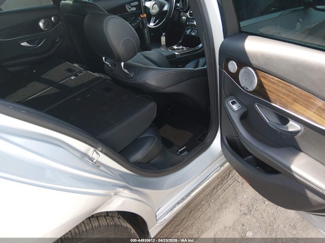 Mercedes-Benz C-Class 4matic