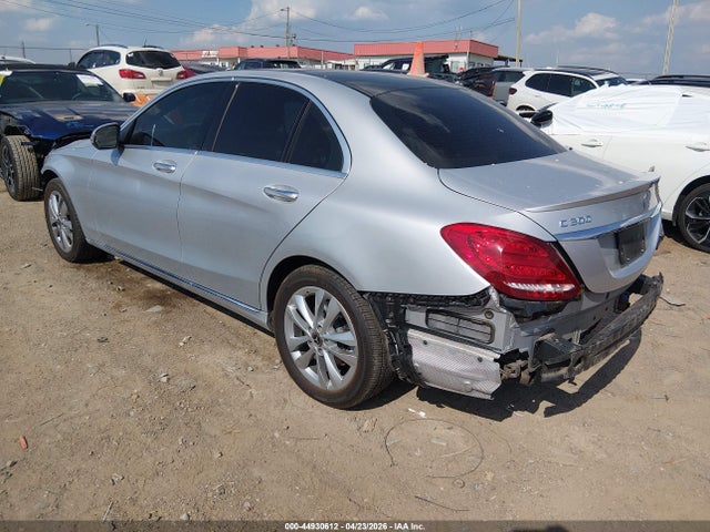 Mercedes-Benz C-Class 4matic