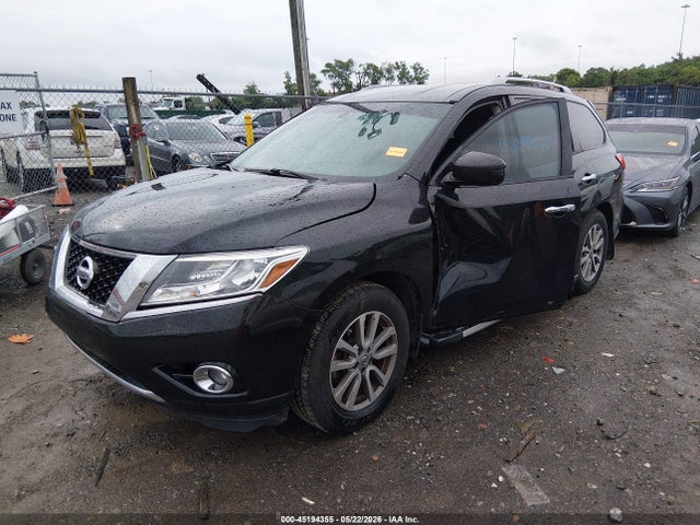 Nissan Pathfinder Sv