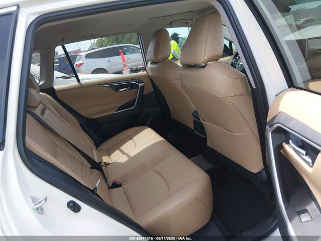 Toyota RAV4 Xle Premium
