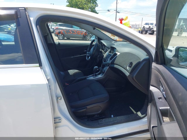 Chevrolet Cruze 1lt Auto