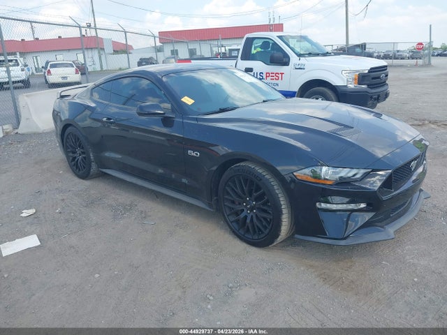 Salvage Ford Mustang Image