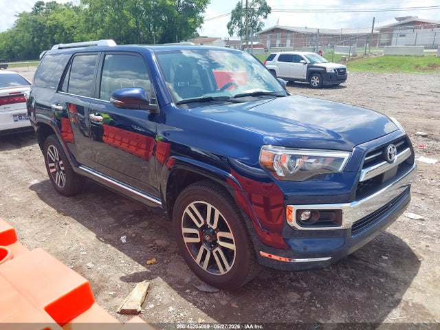 Salvage Toyota 4Runner Image