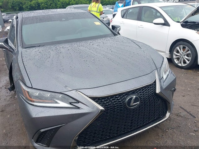 Lexus Es F Sport