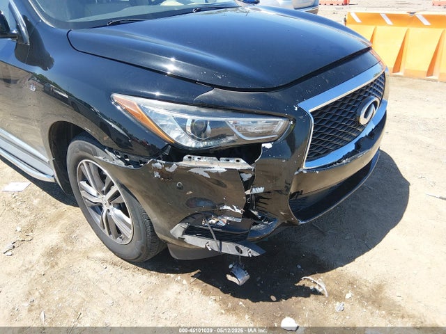 INFINITI Qx