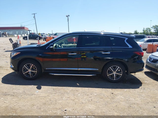 INFINITI Qx