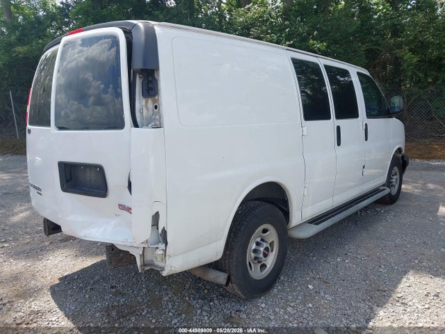 GMC Savana Work Van