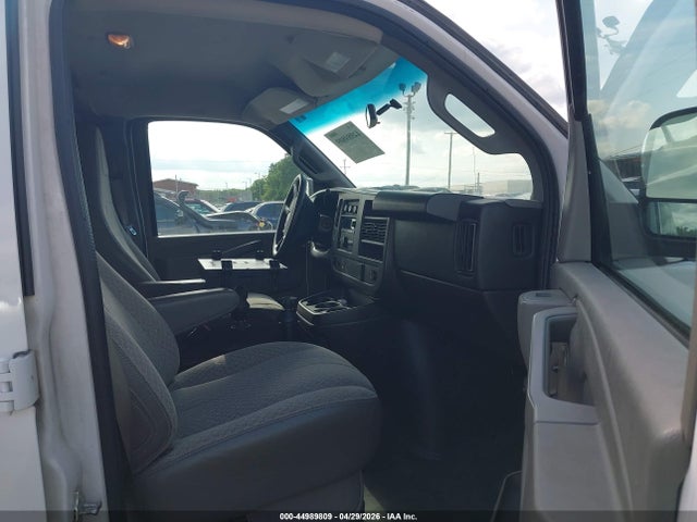 GMC Savana Work Van