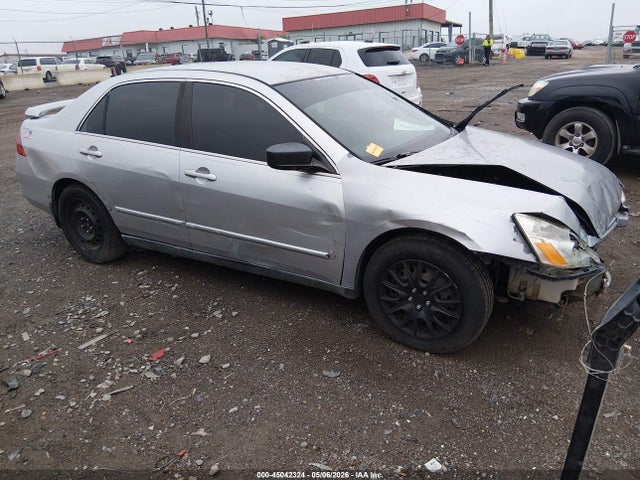 Salvage Honda Accord Image