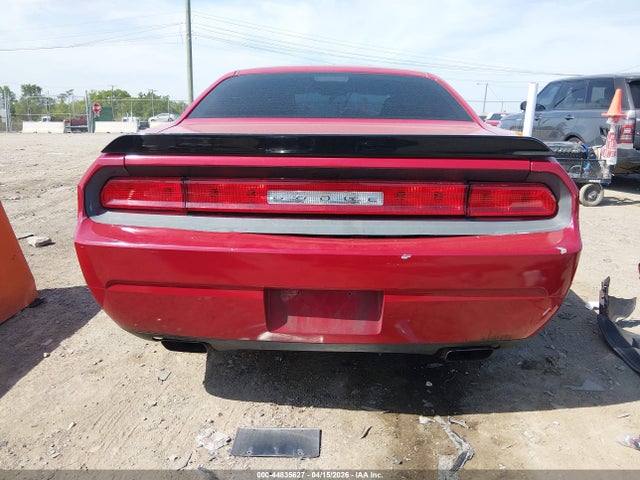 Dodge Challenger Sxt