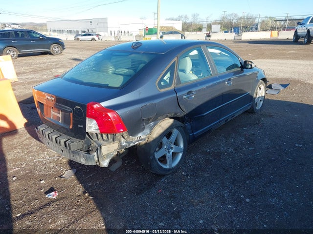 Volvo S40 2.4i