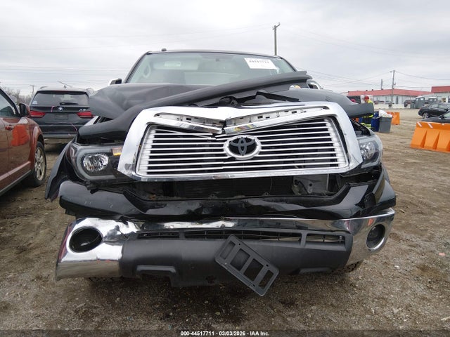 Toyota Tundra Platinum 5.7l V8