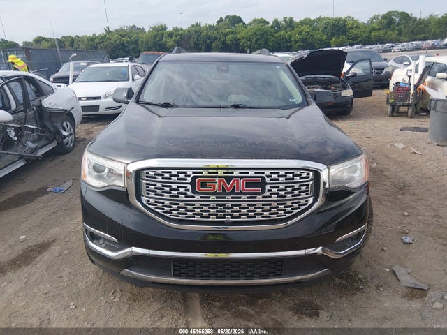 GMC Acadia Denali