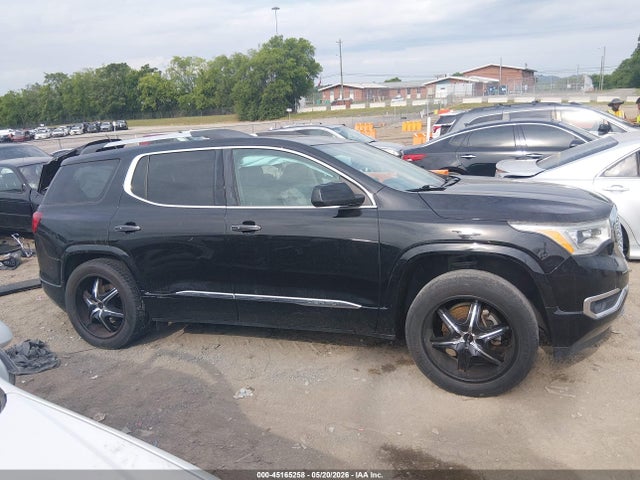 GMC Acadia Denali